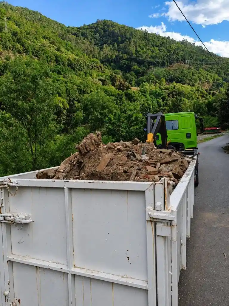 Alquiler de contenedores para escombros