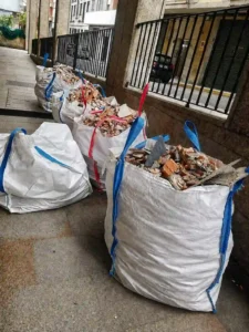 Sacos para escombros de obras y reformas en Ourense